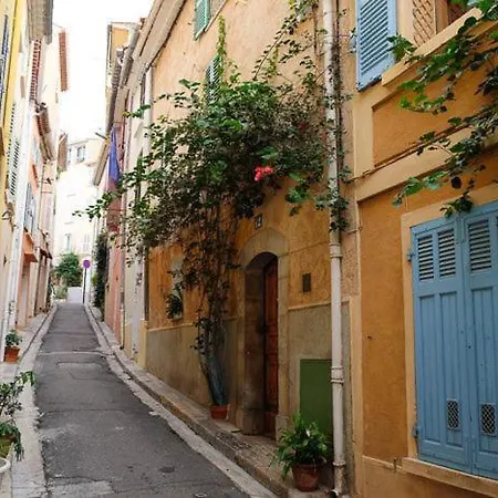 Bel Au Coeur De La Presqu'ile De Giens, Avec Parking Апартаменты Йер